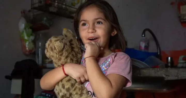 Día del Niño: ¿Priorizar el lenguaje o abordar los desafíos reales que enfrentan los chicos en Argentina?